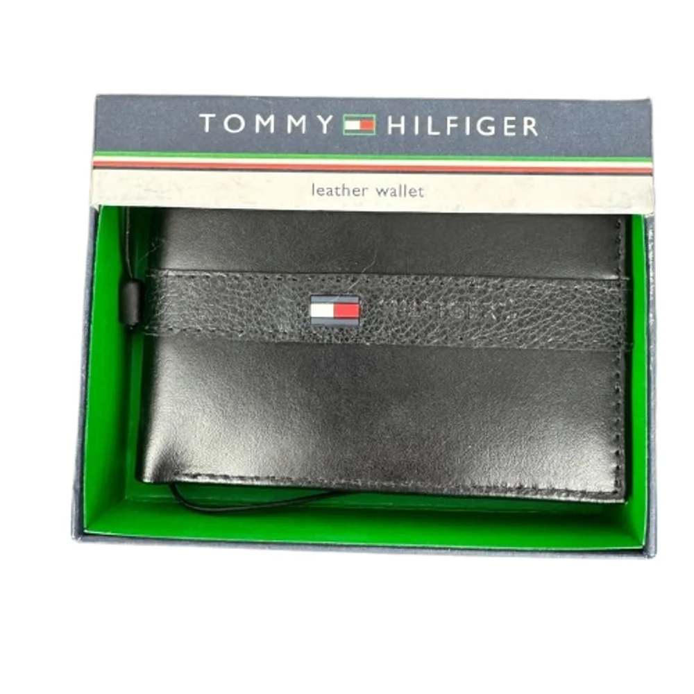 Tommy Hilfiger Ranger Mens Wallet Black Leather Slim Bifold Card Holder Logo NWT